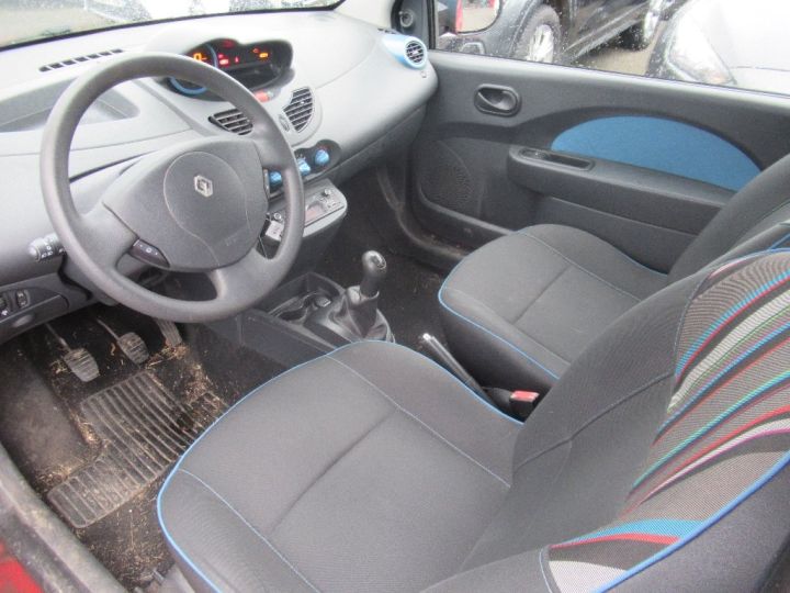 Renault Twingo II 1.5 dCi 75 Rouge - 9