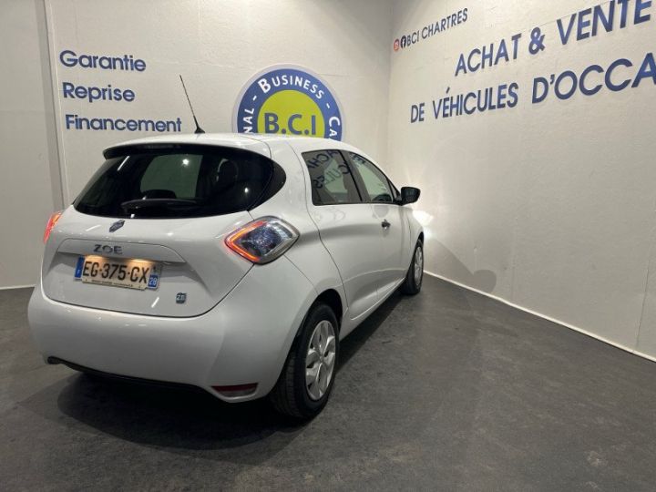 Renault Zoe LIFE CHARGE NORMALE R75 22kw location de batterie Blanc - 5