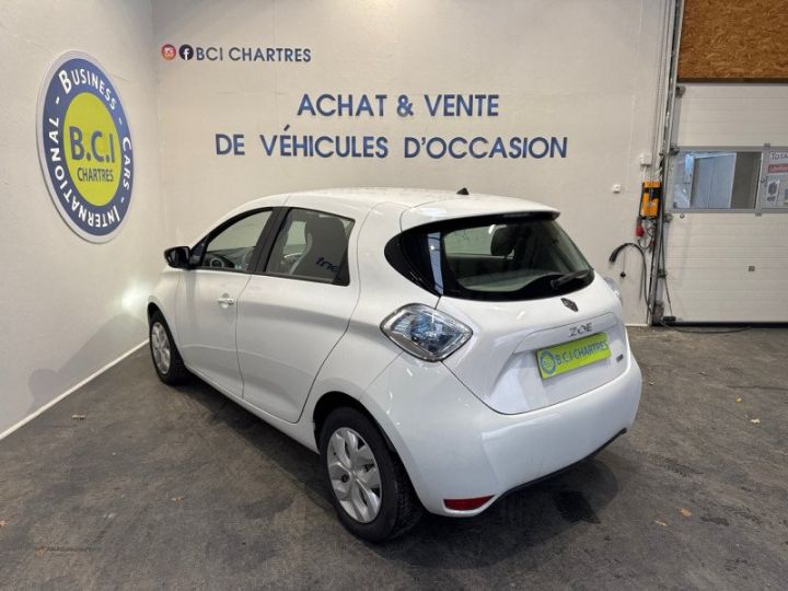 Renault Zoe LIFE CHARGE NORMALE R75 location de batterie Blanc - 4