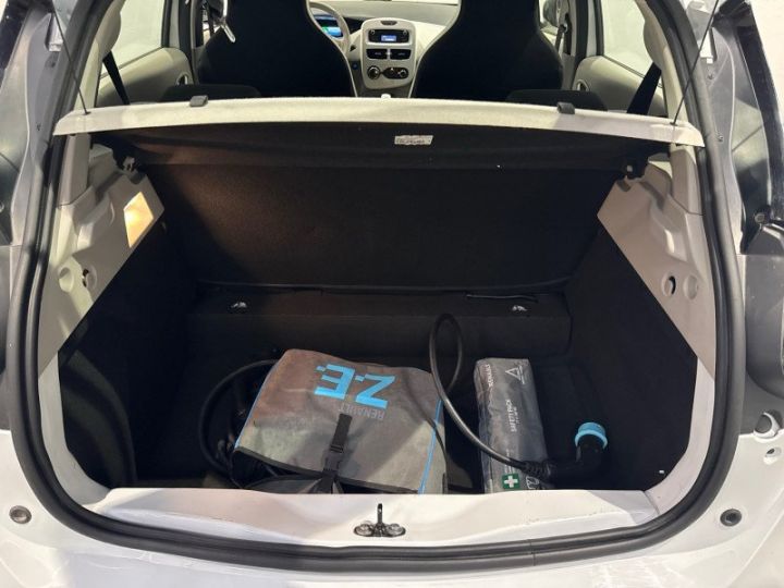 Renault Zoe LIFE CHARGE NORMALE R75 location de batterie Blanc - 13