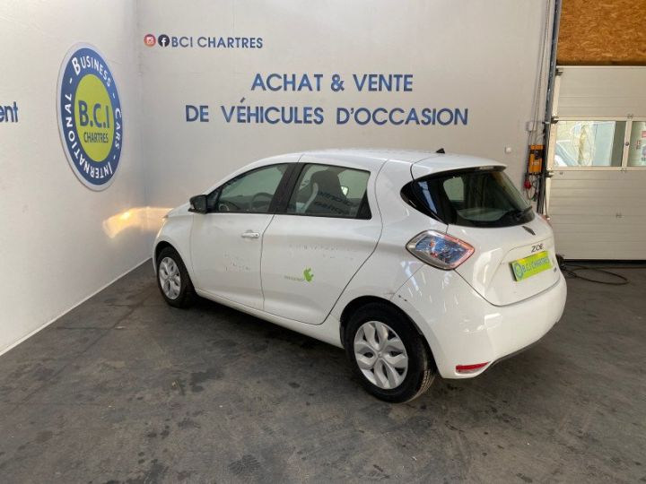 Renault Zoe LIFE CHARGE NORMALE R75 LOCATION DE BATTERIE Blanc - 4