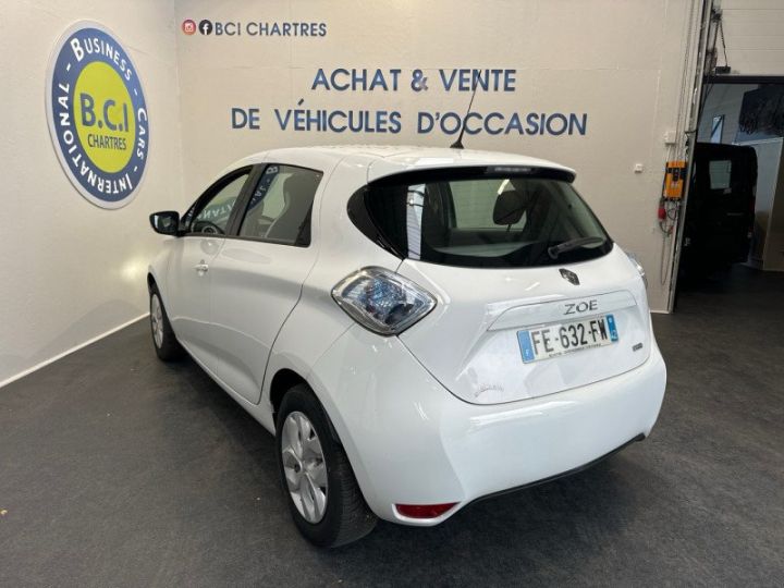 Renault Zoe LIFE CHARGE NORMALE R90 ACHAT INTEGRAL MY19 Blanc - 5