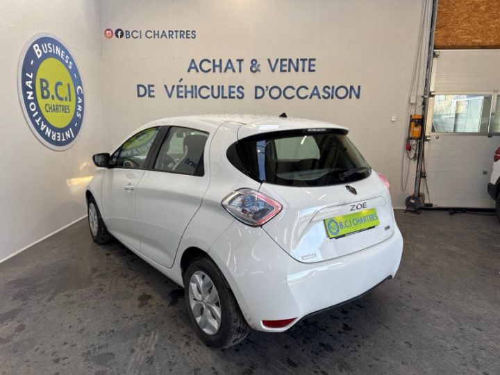 Renault Zoe LIFE CHARGE NORMALE R90 MY19 LOCATION DE BATTERIE Blanc - 4