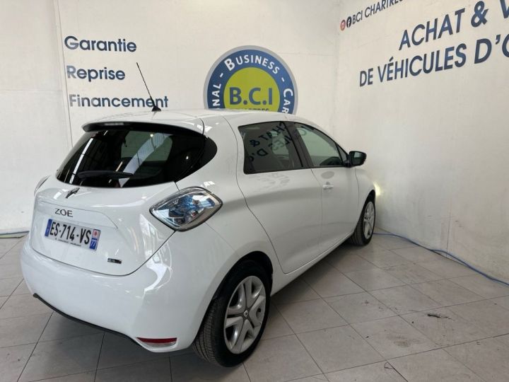 Renault Zoe ZEN CHARGE NORMALE R90 ACHAT INTEGRAL Blanc - 5