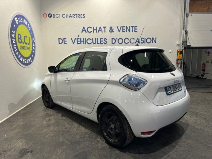 Renault Zoe ZEN CHARGE NORMALE R90 ACHAT INTEGRAL Blanc - 11