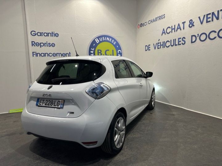 Renault Zoe ZEN CHARGE NORMALE R90 ACHAT INTEGRAL Blanc - 12