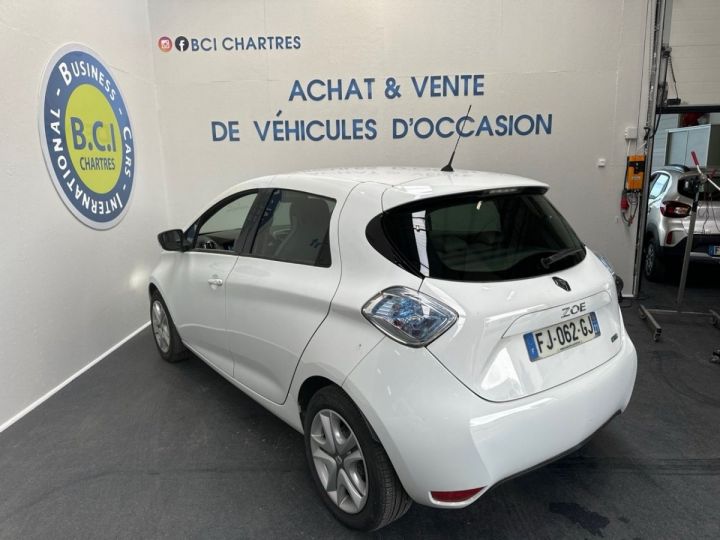 Renault Zoe ZEN CHARGE NORMALE R90 ACHAT INTEGRAL MY19 Blanc - 4