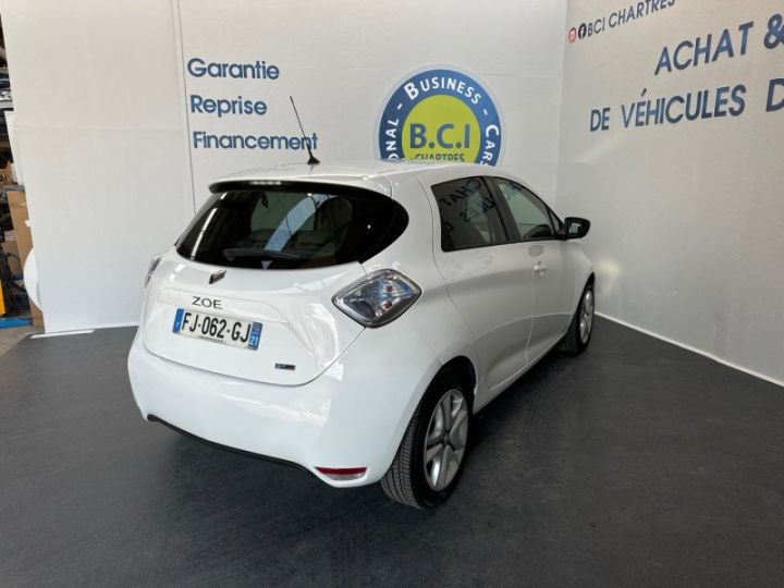 Renault Zoe ZEN CHARGE NORMALE R90 ACHAT INTEGRAL MY19 Blanc - 12