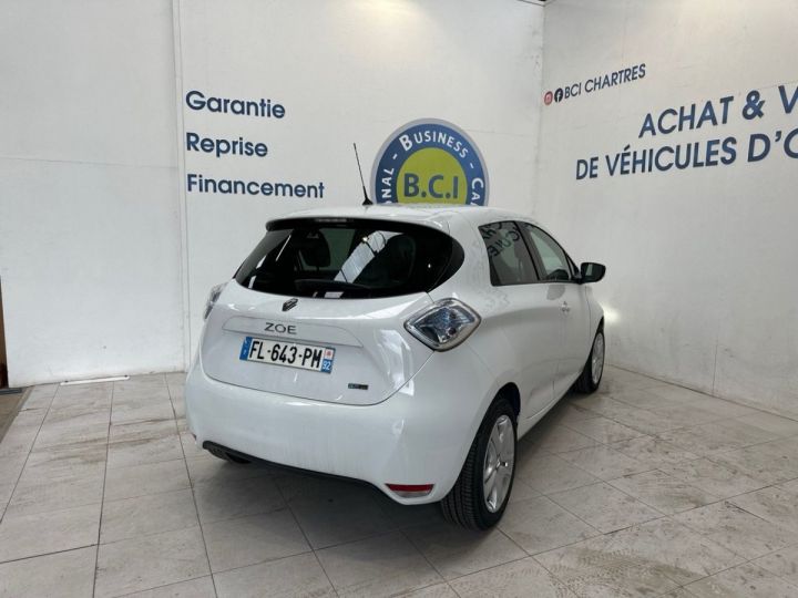 Renault Zoe ZEN CHARGE NORMALE R90 MY19 ACHAT INTEGRAL Blanc - 3