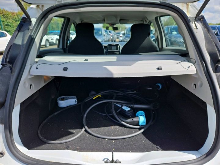 Renault Zoe Zoé Iconic charge rapide Q90 Achat Intégral MY19 BLANC - 6