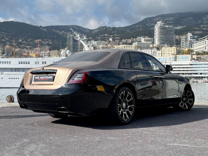 Rolls Royce Ghost BLACK BADGE V12 600 CV - CONFIGURATION UNIQUE Black Diamond / Petra Gold Occasion - 10