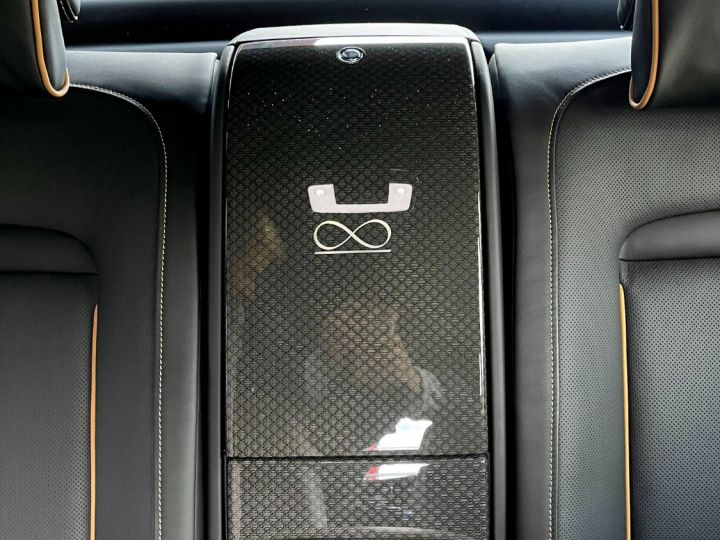 Rolls Royce Ghost BLACK BADGE V12 600 CV - CONFIGURATION UNIQUE Black Diamond / Petra Gold Occasion - 29