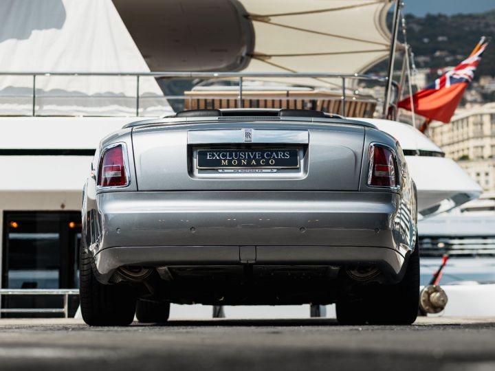 Rolls Royce Phantom Drophead 6.8 V12 460 CV CONVERTIBLE JUBILEE SILVER METALLIC - 25