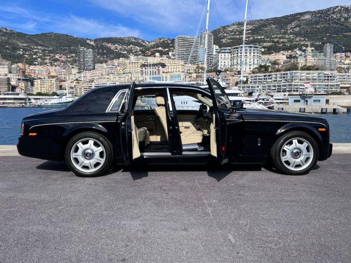 Rolls Royce Phantom VII 7 6.8 V12 460 - 9290 KM Noir Métal Vendu - 11