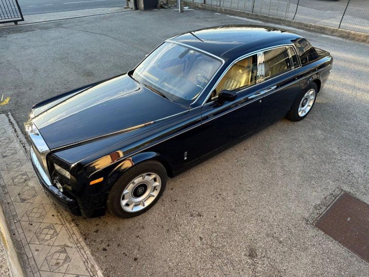 Rolls Royce Phantom VII V12 6749cm3 460cv Bleu - 1