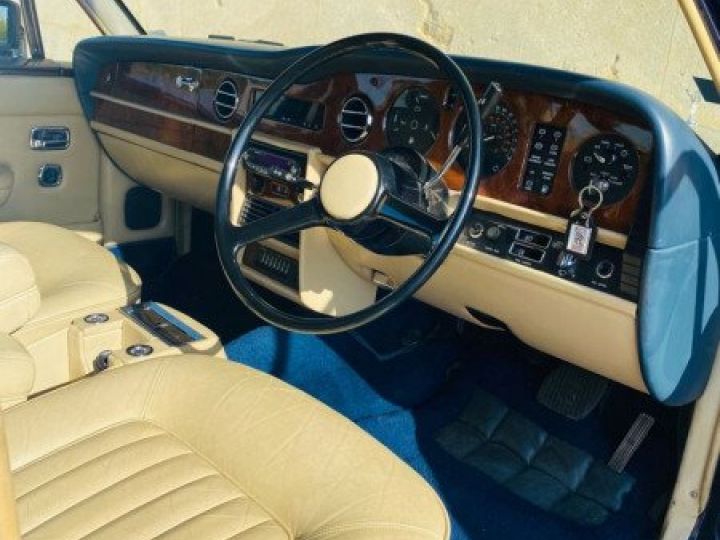 Rolls Royce Silver Spirit V8 6,7 Bleu - 12