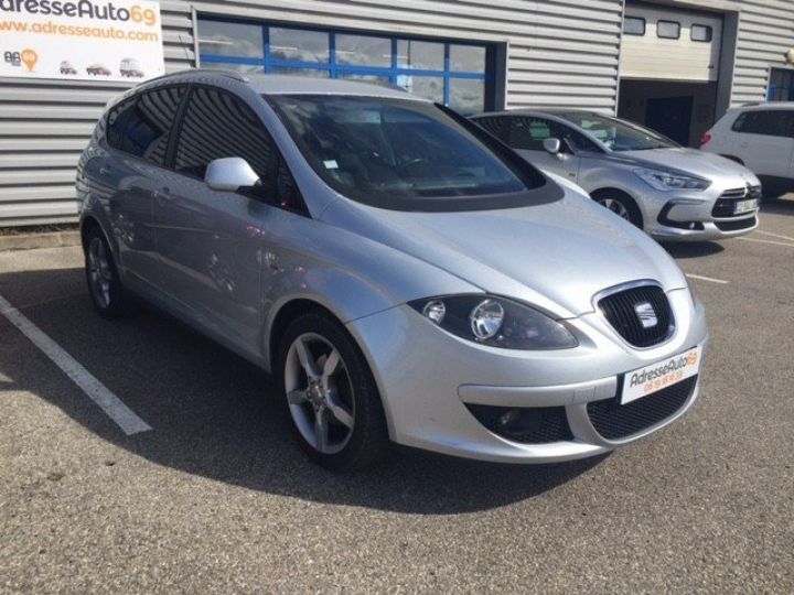 Seat Altea XL 2.0 TDI 140 DSG     Diesel GRIS CLAIR - 1