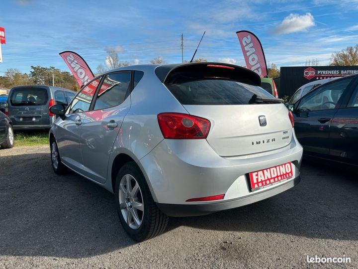 Seat Ibiza 1.2 Tdi 75Ch Style 5P Gris - 5