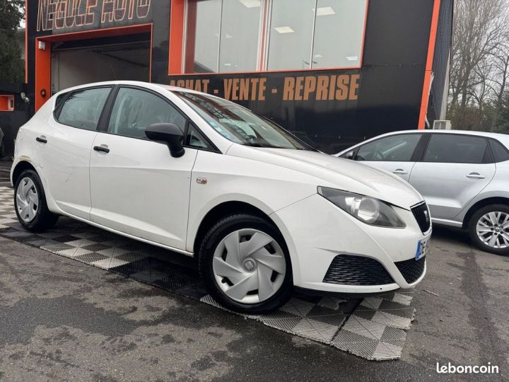 Seat Ibiza 1.4 16V STYLE 5P Blanc - 1