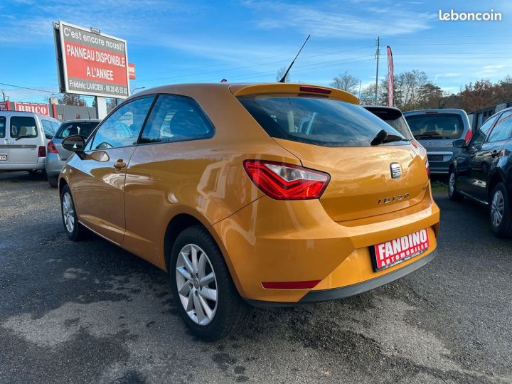 Seat Ibiza 1.4 I 16V 85Ch Style 3 Portes Doré - 5