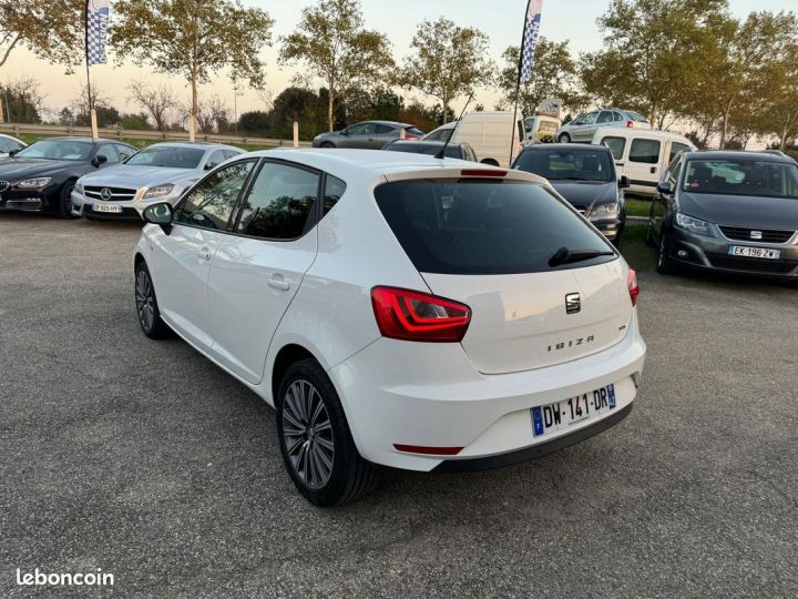 Seat Ibiza 1.4 tdi 90 ch connect Blanc - 5