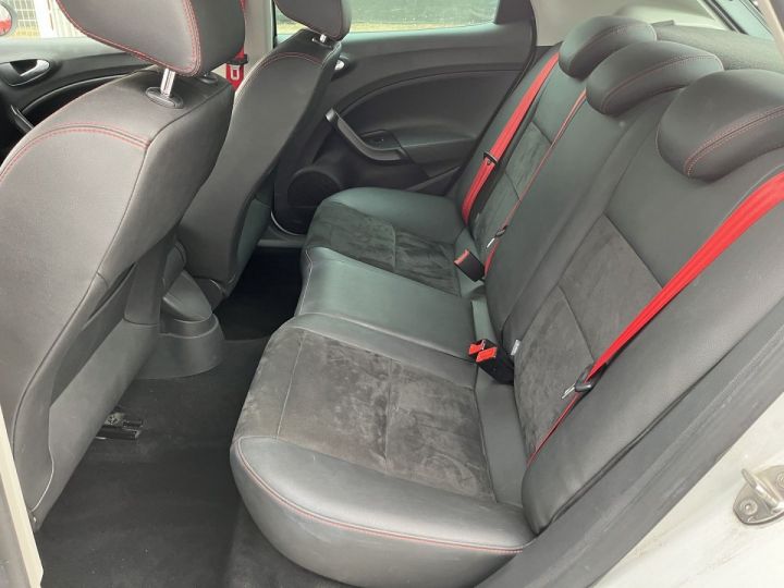 Seat Ibiza 1.4 TDI 90CH FR DSG START/STOP Blanc - 8