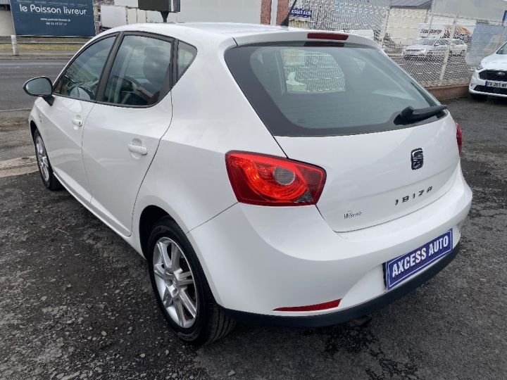 Seat Ibiza 1.6 TDI 105 FAP Style Blanche - 9