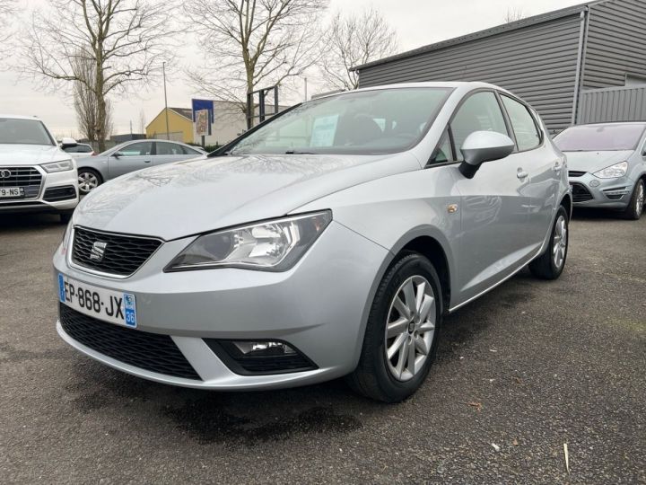 Seat Ibiza 1.6 TDI 105CH STYLE 5P Gris C - 2