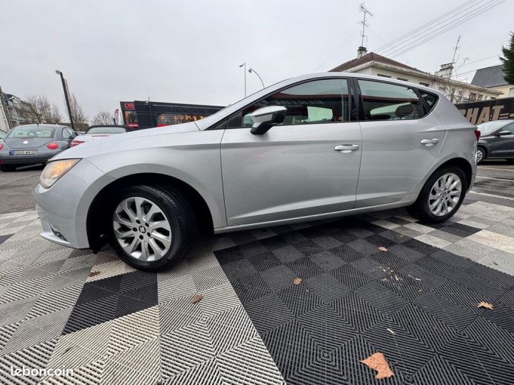 Seat Leon 1.2 TSI 105CH STYLE START&STOP Gris - 7