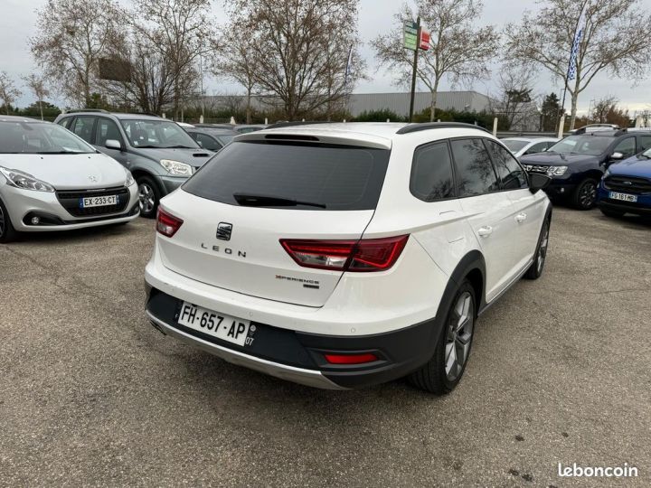 Seat Leon 2.0 tdi 184 ch x-perience 4drive dsg attelage camera- full led Blanc - 5