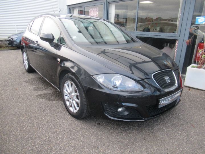 Seat Leon 2.0 TDI Style DSG Noir - 3