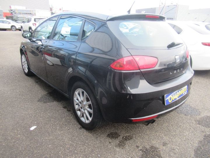 Seat Leon 2.0 TDI Style DSG Noir - 6