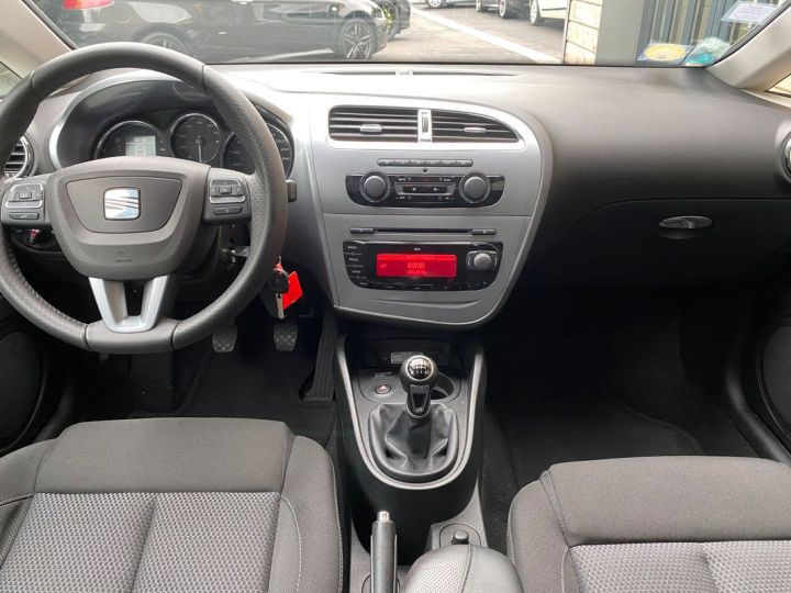 Seat Leon ii 1.4 tsi 125 style Bleu - 4