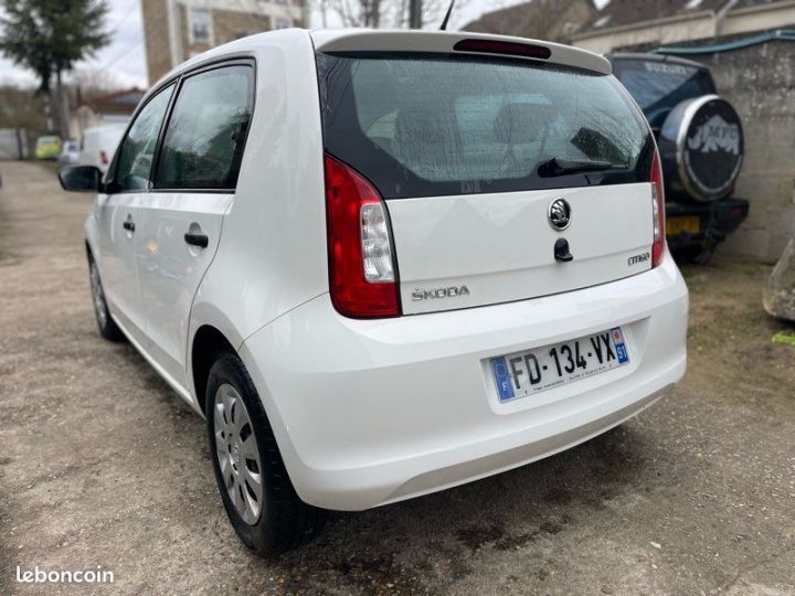 Skoda Citigo Phase 2 1.0 60 cv 5 portes Blanc - 4