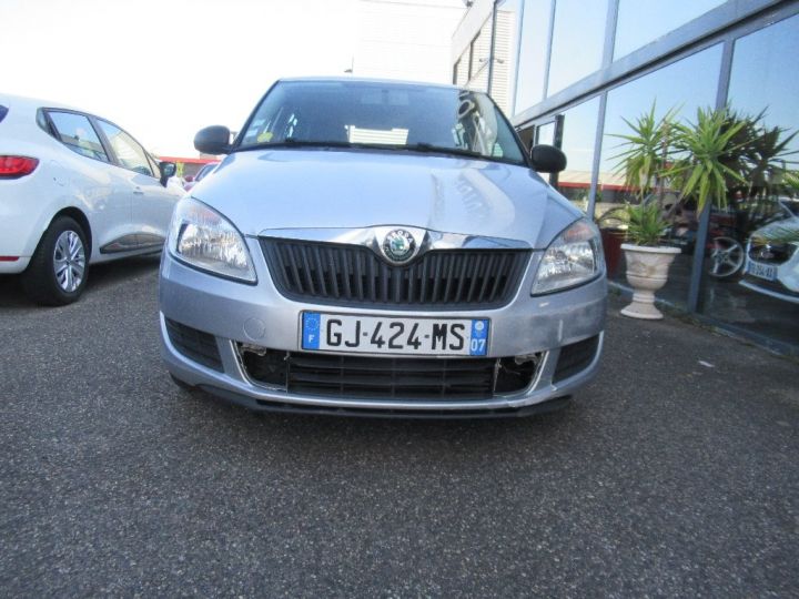 Skoda Fabia 1.2 TDI 75 CR FAP GreenLine Gris Clair - 2