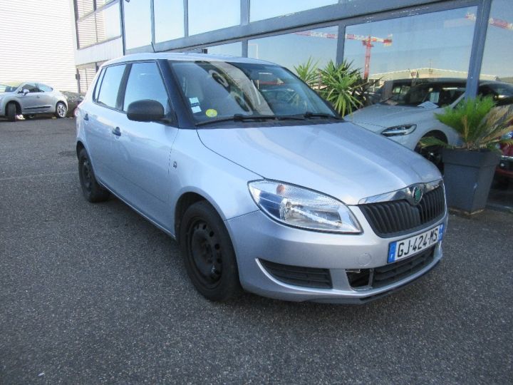 Skoda Fabia 1.2 TDI 75 CR FAP GreenLine Gris Clair - 3