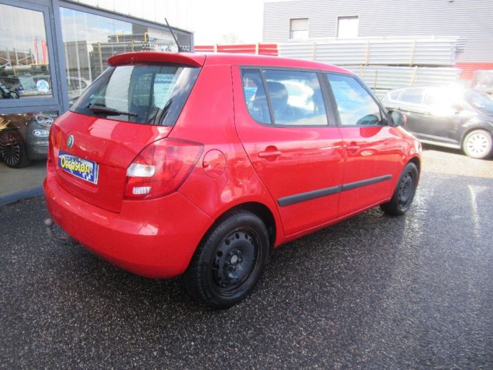 Skoda Fabia 1.6 TDI 75 CR Active Rouge - 4