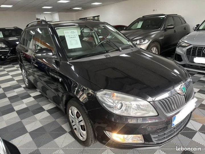 Skoda Fabia Break Ambition Noir - 3