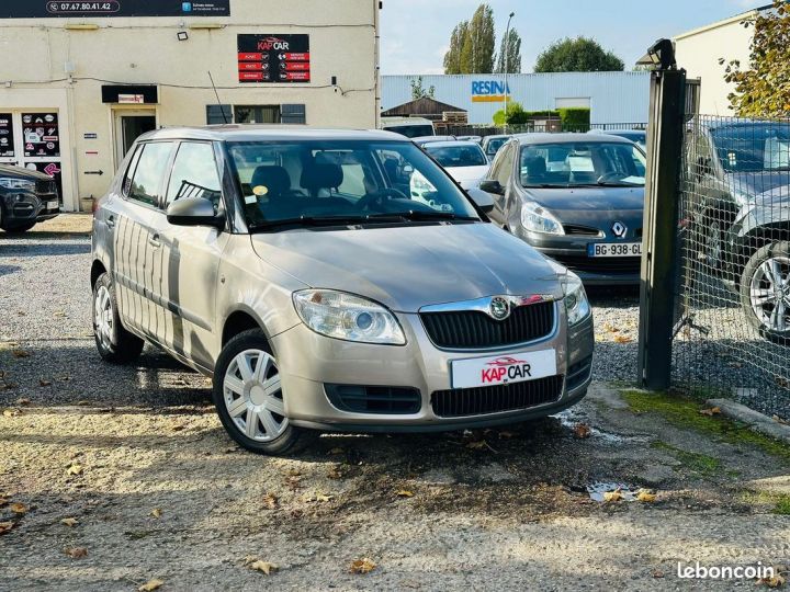 Skoda Fabia II 1.4 TDI 80 CONFORT Distribution neuve GARANTIE 6 MOIS Beige - 1