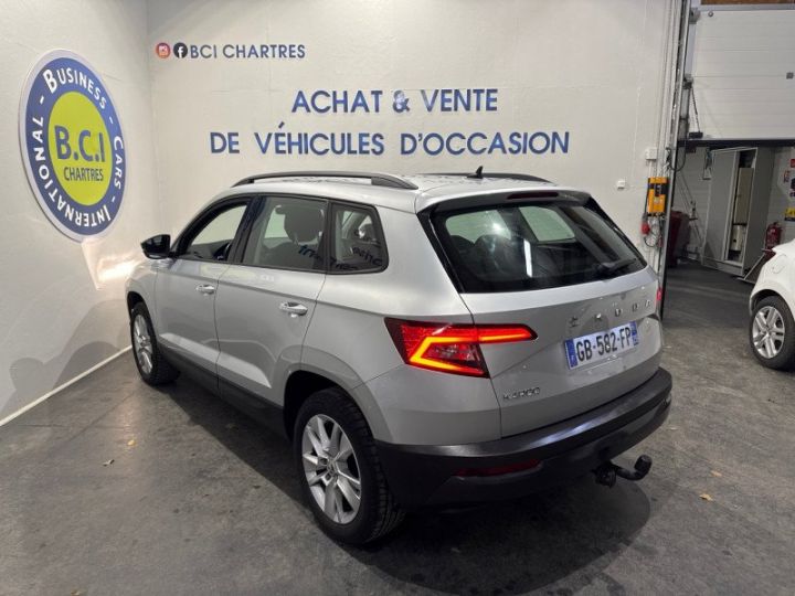 Skoda Karoq 1.5 TSI ACT 150CH BUSINESS DSG EURO6D-T Gris Clair - 4