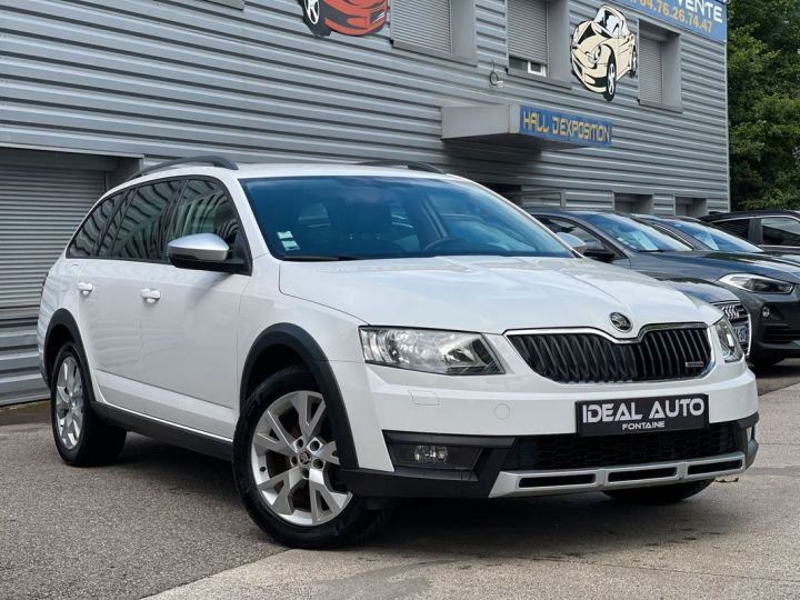 Skoda Octavia Combi 1.6 TDI 110ch CR Scout 4x4 Attelage Blanc - 1