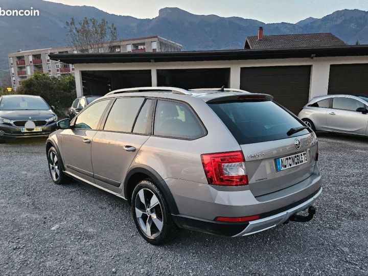 Skoda Octavia Combi 2.0 tdi 150 scout 4x4 07-2016 GARANTIE 12 MOIS ATTELAGE TOE CUIR ALCANTARA XENON  - 2