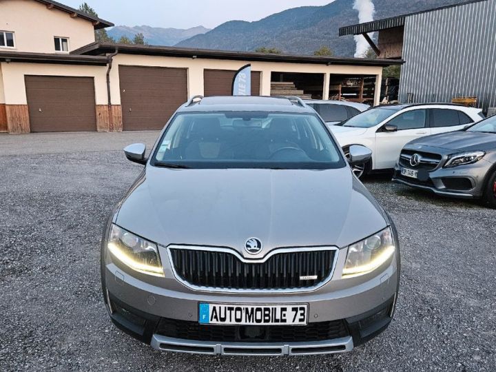 Skoda Octavia Combi 2.0 tdi 150 scout 4x4 07-2016 GARANTIE 12 MOIS ATTELAGE TOE CUIR ALCANTARA XENON  - 3