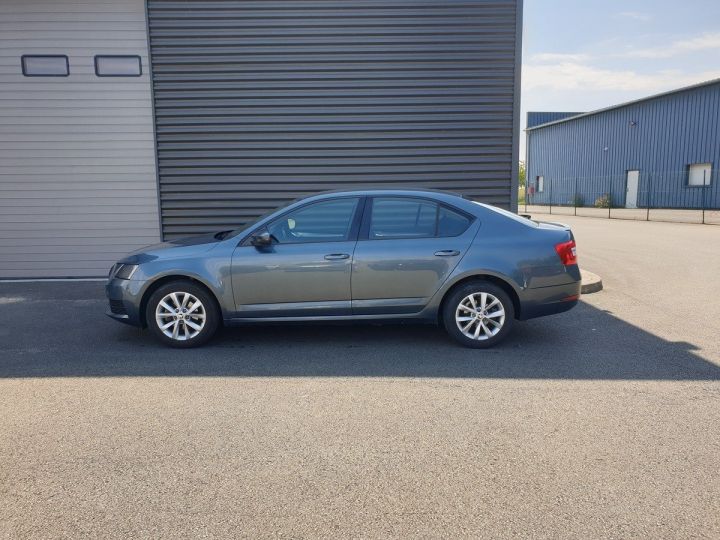 Skoda Octavia III PHASE 2 1.6 TDI 116 ACTIVE Gris Anthracite Métallisé Occasion - 3