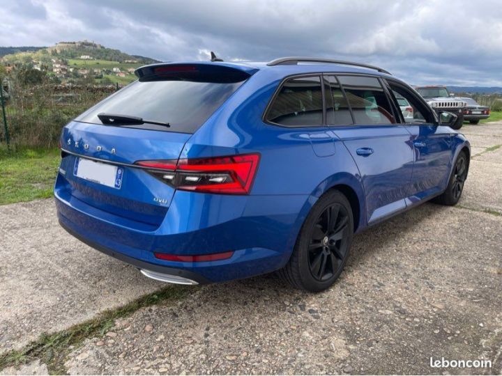 Skoda Superb 2.0 TDI 190 DSG7 4x4 Bleu - 2