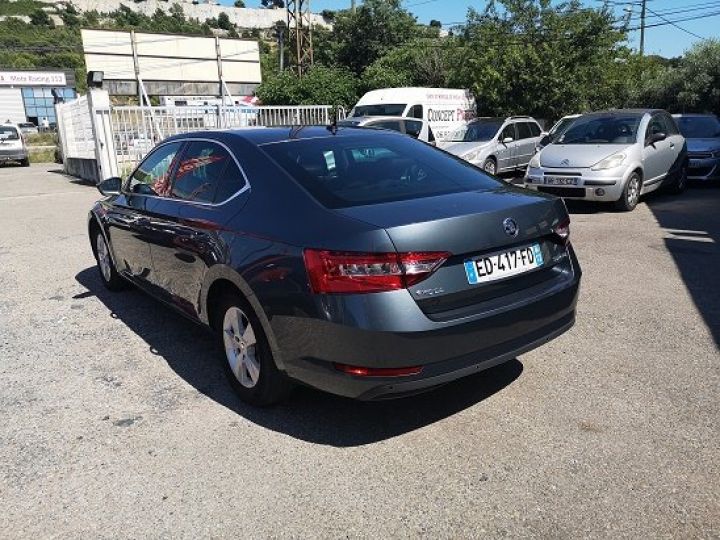 Skoda superb ambition