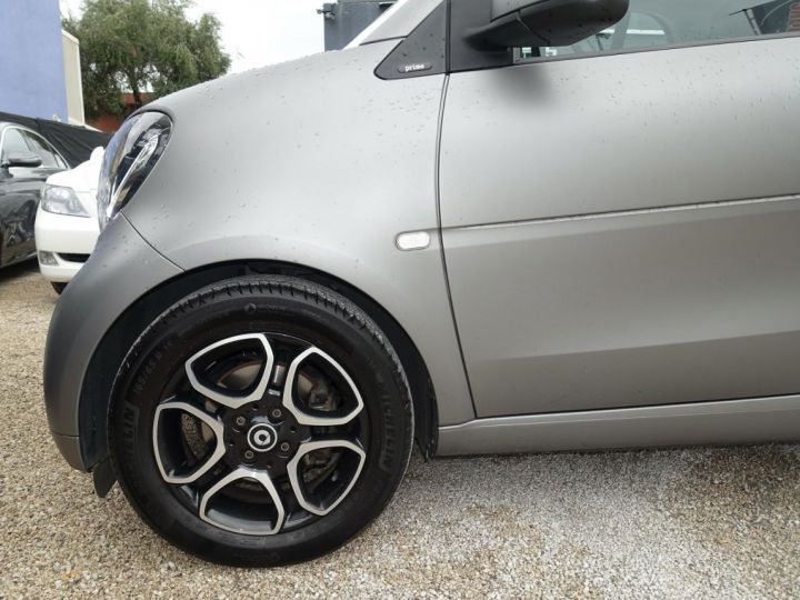 Smart Fortwo 90CH PRIME TWINAMIC Gris - 5