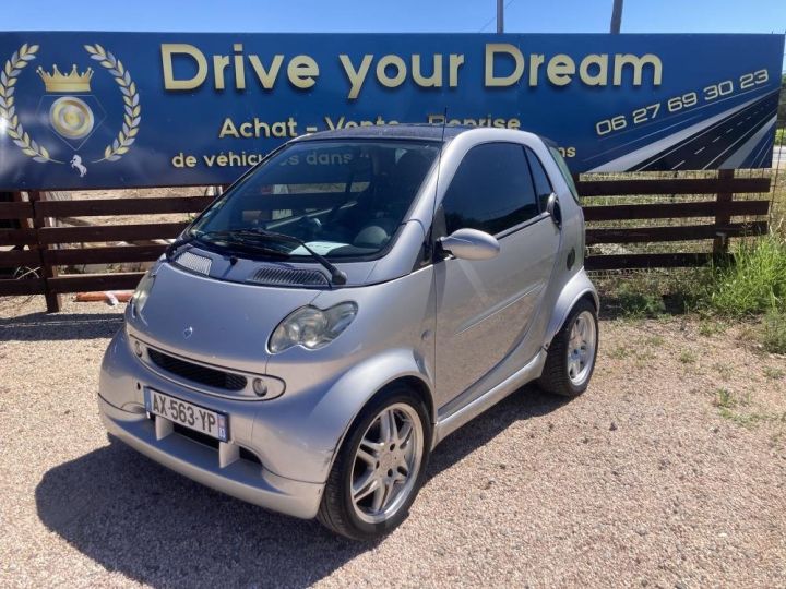 Smart Fortwo BRABUS Gris Clair - 1