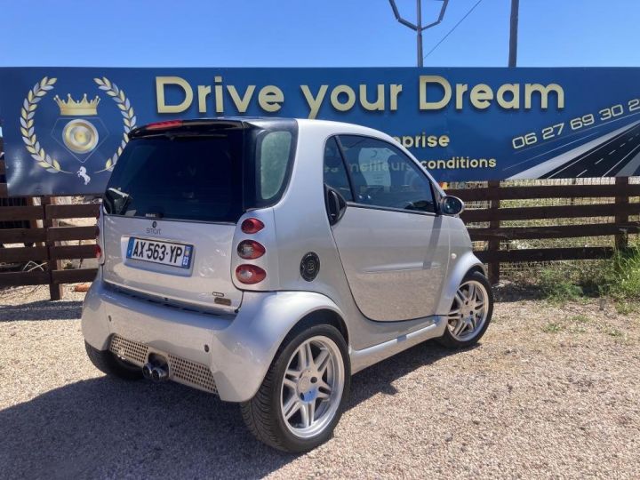 Smart Fortwo BRABUS Gris Clair - 4