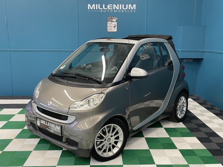 Smart Fortwo CABRIOLET 71CH MHD PASSION SOFTOUCH Gris C - 1